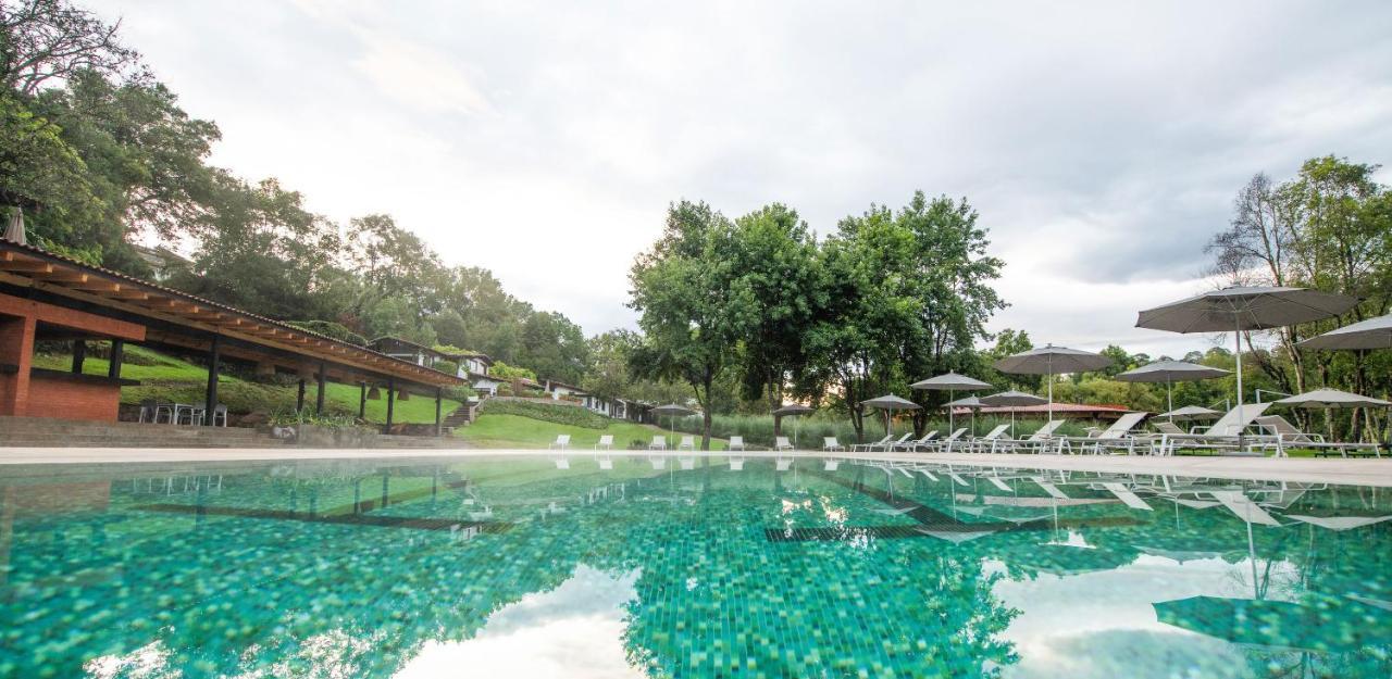 Hotel Avandaro Golf & Spa Resort バジェ・デ・ブラボ エクステリア 写真